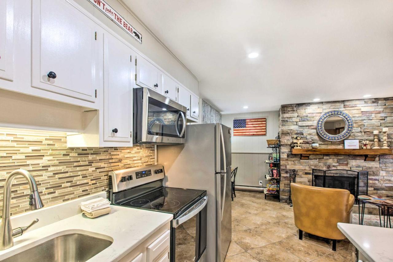 Main St Red River Ski Condo With Mountain View! Εξωτερικό φωτογραφία