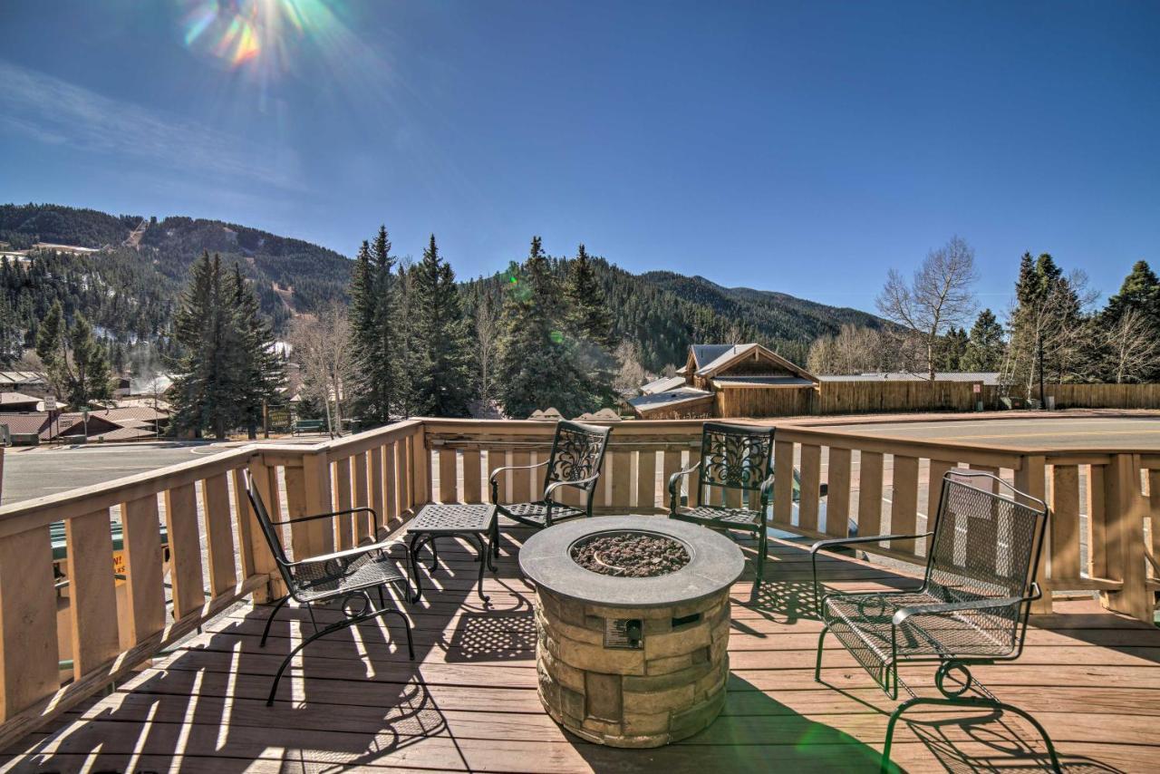 Main St Red River Ski Condo With Mountain View! Εξωτερικό φωτογραφία